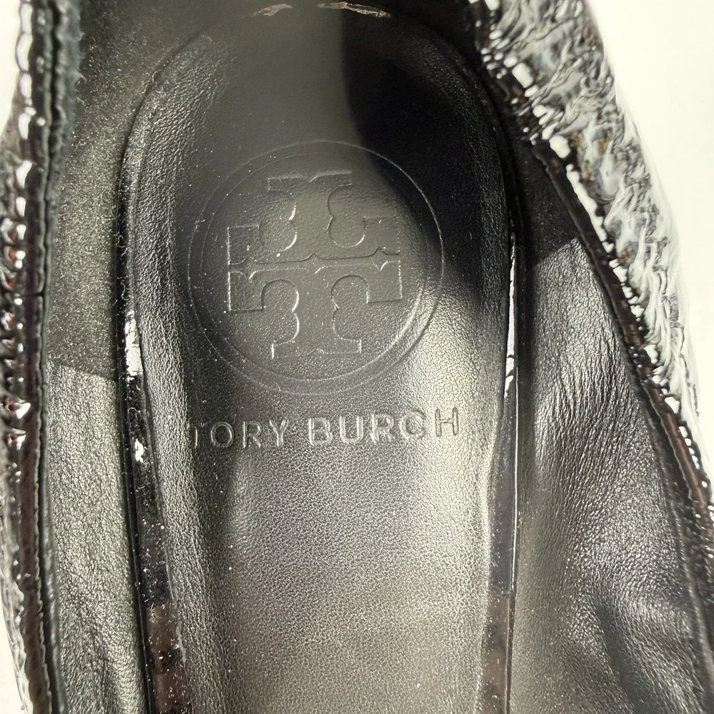 Tory Burch Eddie Ballet Wedge 7.5 Black Patent Leather Slip On Heels Gold Logo